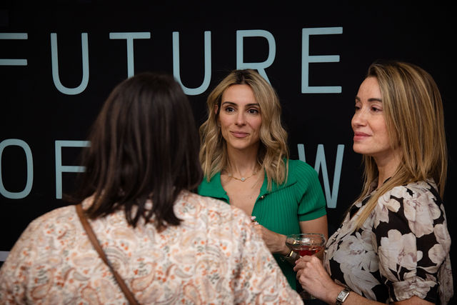 A moment from the Gloss & Gravitas gathering 21