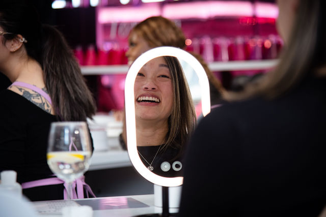 A moment from the Gloss & Gravitas gathering 28
